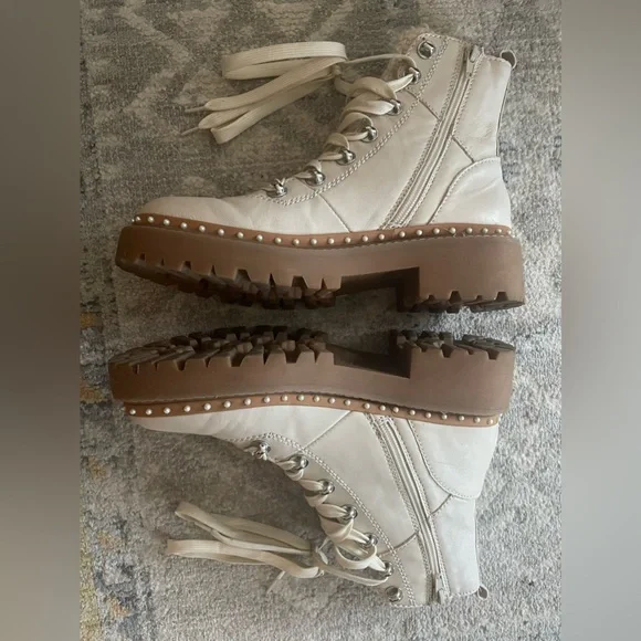 Steve Madden Rainier Booties - Picture 10 of 11
